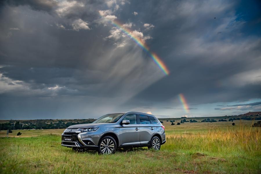 Mitsubishi Outlander 2020 года  (ZA) (фото 1 из 40)